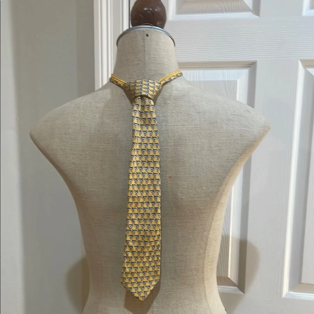 Y2K Stagg shark Pattern Zipper Tie yellow blue easy to put on takeoff adjustable